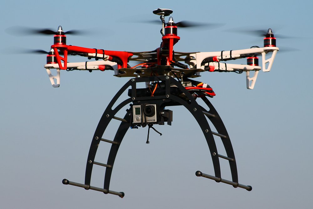 DJI F550